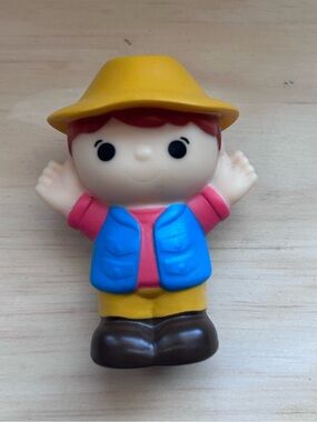 Fisher-Price Vintage Little People Farmer Jed"farmer boy" 2001